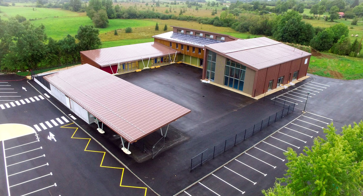 ossature bois avec une isolation en botte de paille